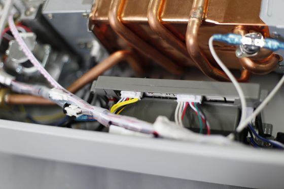 220V Tankless Gas Water Heater with 0.015Mpa-0.8MPa Water Pressure Start and Over 89% Heat Efficiency